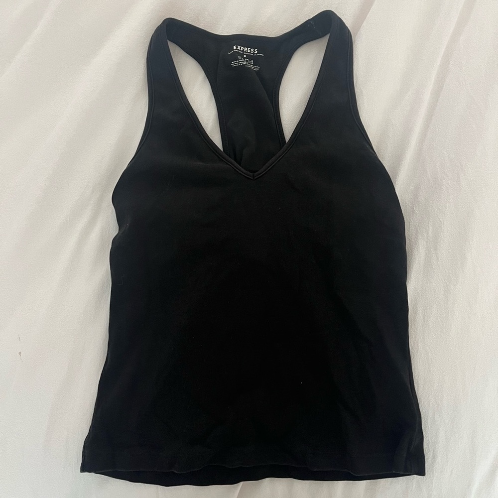black tank top with built in bra